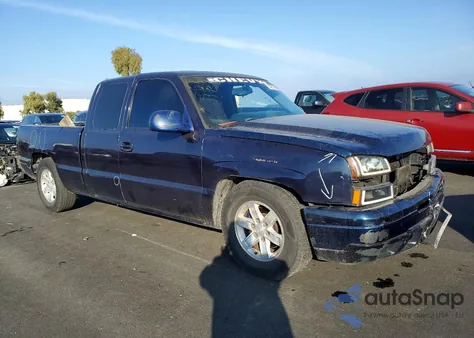 2005 Chevrolet Silverado C1500 из США, поврежденный, VIN 2GCEC19T951185435